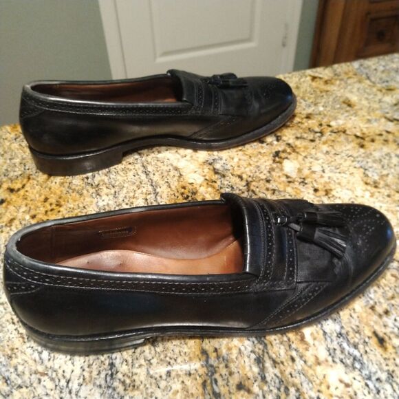 Allen Edmonds Bridgeton Men\'s Black Leather Kiltie Tassel Loafers Sz 9.5 B main image 4